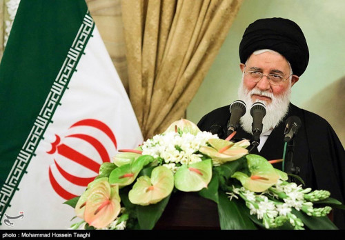اخلاص و توان بالای مدیریتی از خصوصیات حجتالاسلام رئیسی است
