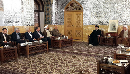 معاونان و مشاوران آستان قدس رضوی با حجت الاسلام و المسلمین رئیسی دیدار کردند