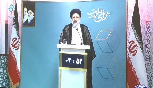 باید مسئول بتواند یک میلیون شغل ایجاد کند چون قانون این را میگوید