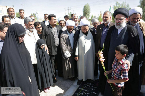 تولیت آستان قدس رضوی وارد زاهدان شد