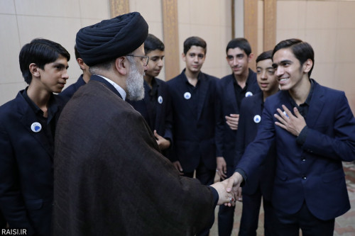 گزارش تصویری حضور تولیت آستان قدس در همایش خادمیاران رضوی استان یزد