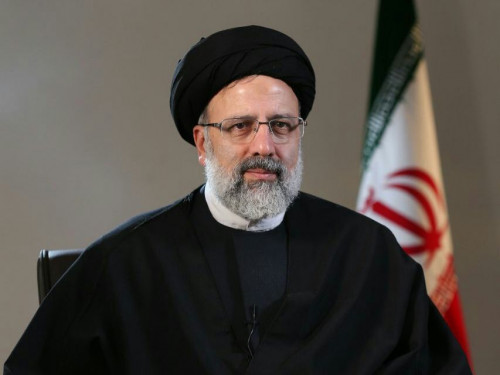 رئیس قوه قضاییه از مناطق سیل زده استان خوزستان بازدید میکند