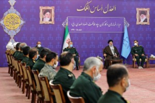 سپاه در هر عرصه ای که ورود کرده خوش درخشیده است/ نقش میدانی و مستشاری سپاه در خنثی سازی توطئهها و فتنههای داخلی و خارجی بسیار بارز است/ فعالیتهایی که سپاه در جهت تسهیل زندگی مردم و کمکهای مومنانه انجام میدهد در جهت رسالت سپاه است