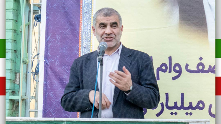 کسی باید سر کار بیاید که سلامت رفتاری، اخلاقی و اعتقادی داشته باشد