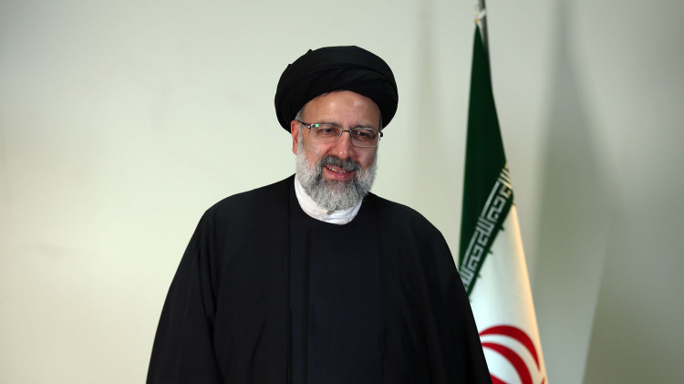 رئیسی: رقیب من، وضعیتی است که مردم از آن بهشدت گله دارند