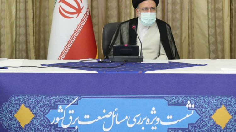 باید برای حل ناترازی در تولید و مصرف برق برنامهریزی فوری انجام شود