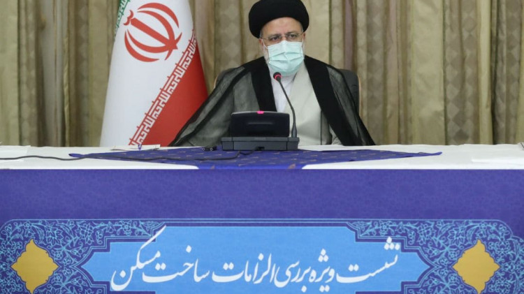 دست دلالان باید از بازار مسکن قطع شود