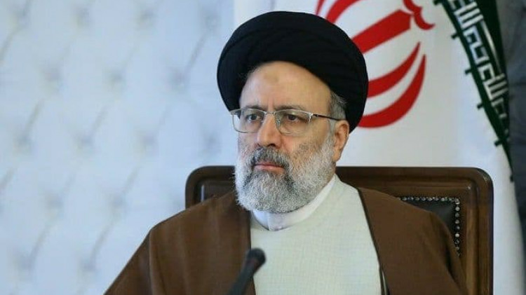 پیام تسلیت آیتالله رئیسی در پی درگذشت مادر شهیدان غلامی