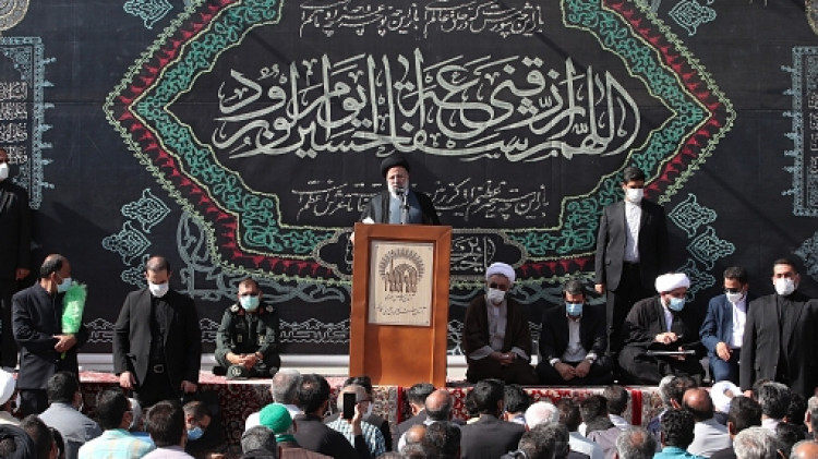سخنرانی در جمع مردم طبس در امامزاده حسین بن موسی الکاظم(ع)