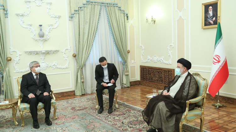 تهران و بیشکک ظرفیت‌های مناسبی برای گسترش همکاری‌های دوجانبه دارند