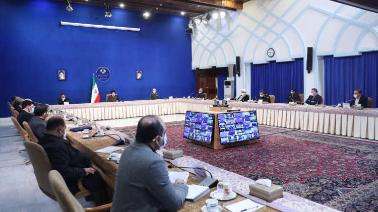 انجام تست کرونا از همه کسانی که به کشور وارد میشوند، ضروری است/ لزوم واکسیناسیون همه افراد بویژه مهاجرین