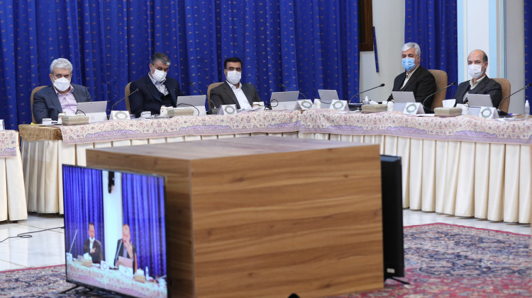 تعیین میزان و ضوابط پرداخت پاداش پایان سال ۱۴۰۰ کارکنان و بازنشستگان دولت