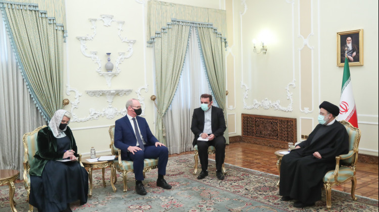 دکتر رئیسی: تهران مصمم است روابط با کشورهای دوست و مستقل را هر چه بیشتر ارتقاء دهد