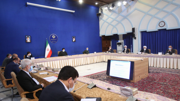 آیتالله رئیسی: اقناع افکار عمومی برای تزریق نوبت سوم واکسن ضروری است