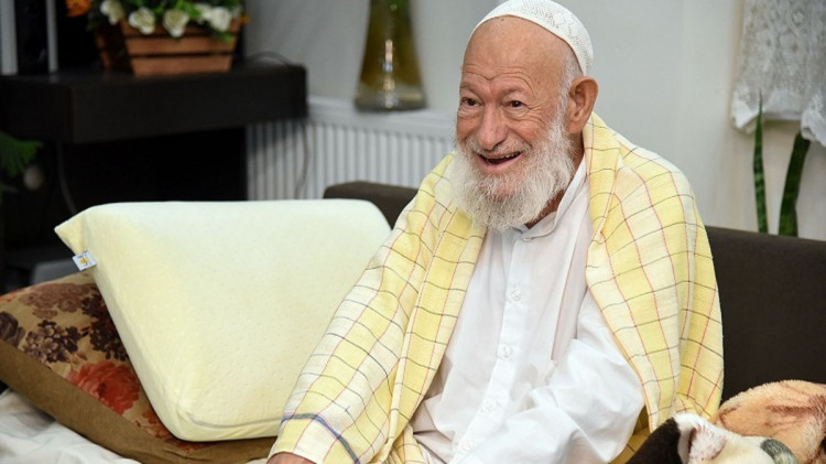 رئیس جمهور درگذشت آیتالله فقیه نیریزی را تسلیت گفت