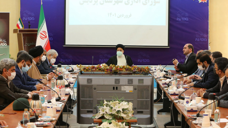 توسعه کمی و کیفی پارک علم و فناوری پردیس در کنار شهرک نخبگانی ضرورت دارد