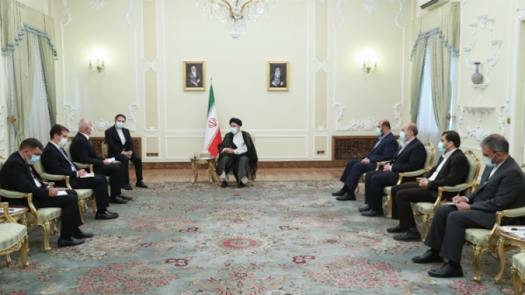 جمهوری اسلامی ایران از ارتقای سطح همکاریها با جمهوری آذربایجان استقبال میکند/ روابط سازنده میان کشورهای همسایه موثرترین عامل تقویت امنیت منطقه است
