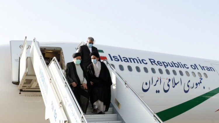 رئیس جمهور دقایقی پیش وارد استان آذربایجان غربی شد