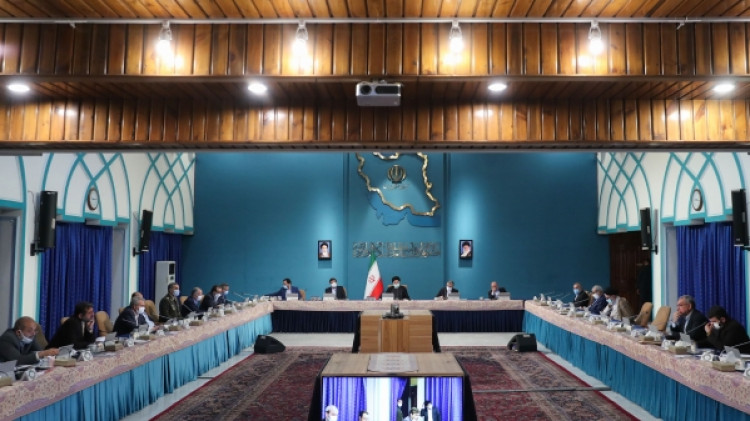 رعایت انضباط مالی در دستگاهها ضروری است اما نباید موجب تضییع حقوق کارکنان شود