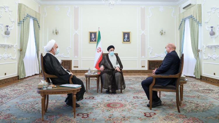 دشمنان این مرز و بوم نه جمهوری اسلامی که ایران یکپارچه و مقتدر را تهدیدی برای منافع خود میدانند
