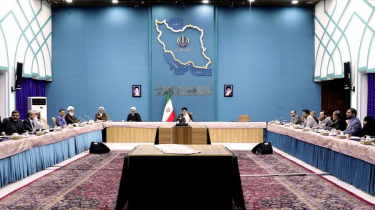 تصویب اساسنامه جایزه گوهرشاد و آییننامه نحوه جذب دانشآموختگان برتر برگزیده بنیاد ملی نخبگان