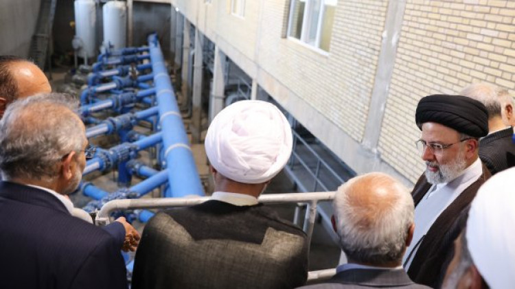 طرح آبرسانی به شهرستانهای بم و بروات پس از 10 سال وقفه افتتاح شد