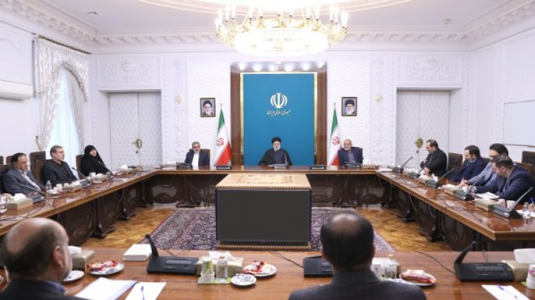 نگاه تحولی رئیس جمهور برای رفع آسیبهای اجتماعی/ مقابله با آسیبهای اجتماعی با رویههای گذشته و اقدامات معمول امکانپذیر نیست/ فرآیندهای تصمیم تا اقدام و عمل در این حوزه بازنگری و امور این حوزه با شیوه جهادی پیگیری شود
