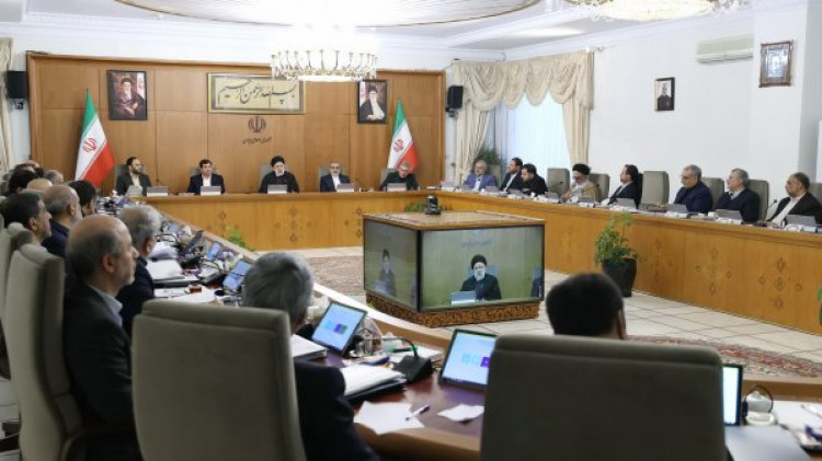 دولت بهدنبال انتخاباتی پرشور، رقابتی، سالم و امن است/ تأکید بر نقش هیئتهای اجرایی و نظارت در رقابتی بودن انتخابات و میزان مشارکت مردم/ ضرورت تبیین دلالتهای لایحه بودجه امسال در عدالت اقتصادی و اجتماعی/ هرگونه تلاش آمریکا برای دخالت در تصمیمگیری ب