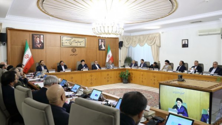 دولت مردمی در دو سال گذشته محور شناسایی و برخورد با گلوگاههای فساد بوده است/ انتقاد از سکوت نهادهای بینالمللی حمایت از معلولان در قبال معلولیت هزاران نفر در اثر جنایات آمریکا و صهیونیستها/ گزارش وزیر ارتباطات از تاثیر مثبت اردوهای راهیان پیشرفت در