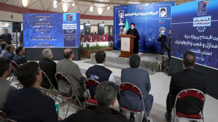 امروز همه بخشهای زندگی متاثر از اینترنت و فناوریهای ارتباطاتی است/ بهرهبرداری از شبکه سراسری فیبر نوری در سراسر گلستان گامی مهم در توزیع عادلانه فرصتهاست/ امیدوارم هر چه سریعتر سرتاسر کشور از زیرساخت فیبر نوری بهرهمند شود