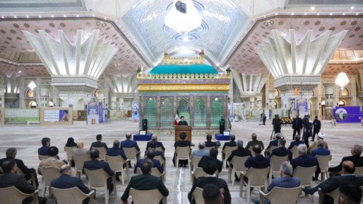 امام(ره) به ما آموخت که با حفظ مبانی و اصول نیز میتوان به پیشرفت رسید/ موضع استکبارستیزی امام خمینی(ره) در انقلاب اسلامی با قوت ادامه دارد/ انتخابات از جلوههای بیبدیل مردمباوری امام(ره) است