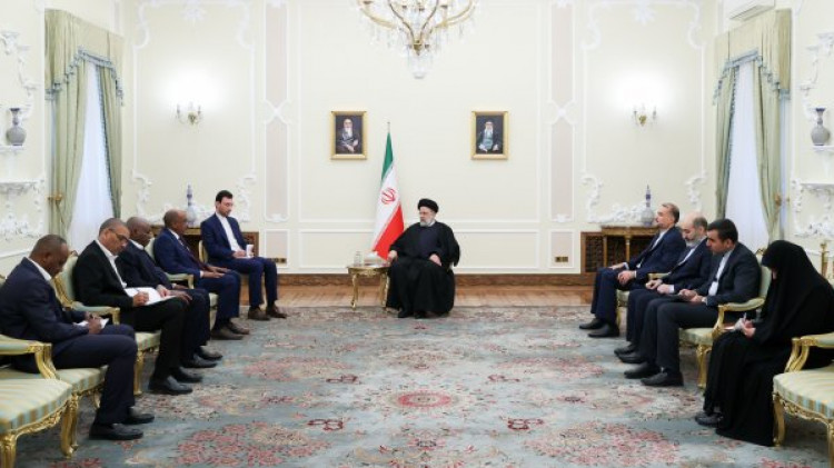 دکتر رئیسی: فاصلهگذاری کشورها با رژیم صهیونیستی از سیاستهای اصولی جمهوری اسلامی ایران است/ استقبال از درخواست سودان برای احیای روابط تهران-خارطوم/ ابراز علاقمندی سرپرست وزارت امور خارجه سودان برای توسعه روابط کشورش با جمهوری اسلامی ایران
