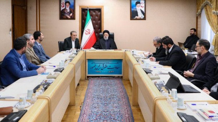 معاونت حقوقی ضمن استیفای حقوق دولت، دستگاههای اجرایی را نیز از نظر حقوقی توانمند کند/ در دفاع از حقوق ملت ایران و مواجهه با کشورهای زورگو رویکرد تهاجمی داشته باشید/ با هماهنگی با دستگاههای نظارتی و بهرهگیری از کارشناسان مانع لغو مصوبات و اخلال در