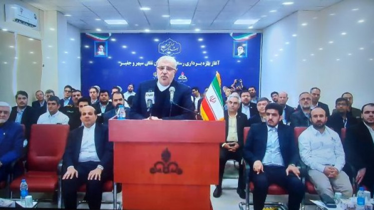 بهرهبرداری رسمی از فاز اول میادین نفتی سپهر و جفیر/ افتتاح اولین پروژه تماما ایرانی نفتی در بخش سرمایهگذاری، طراحی و اجرا