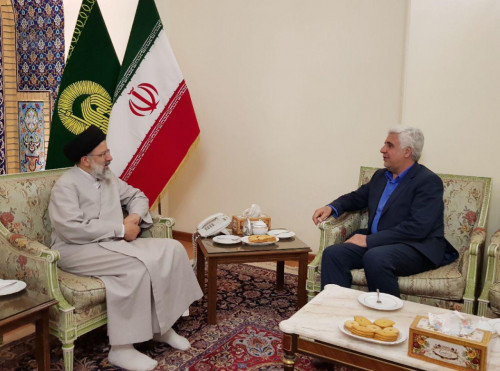 دیدار رئیس دانشگاه آزاد اسلامی با تولیت آستان قدس رضوی