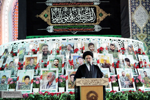 گزارش تصویری: مراسم گرامیداشت شهید حججی در صحن جامع حرم مطهر رضوی