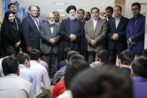 بازدید رئیس قوه قضاییه از بخش‌های مختلف کانون اصلاح و‌‌تربیت تهران