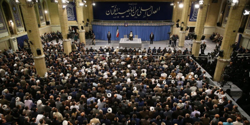 رهبر معظم انقلاب اسلامی در دیدار رئیس، مسئولان و جمعی از قضات و کارکنان قوه قضاییه: تاکید بر اجرای زمان‌بندی‌شده، شجاعانه و متکی بر روشهای مبتکرانه برنامه تحول قضایی