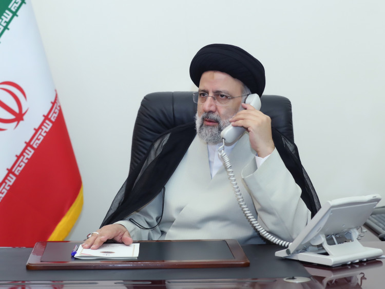 پیگیری آخرین وضعیت رسیدگی به سیل زدگان در تماس تلفنی رئیس جمهور با استاندار کرمان