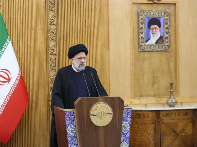 تصاویر ورود رئیس جمهور به تهران
