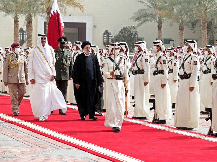 فیلم استقبال رسمی امیر قطر از رییس جمهور در دیوان امیری