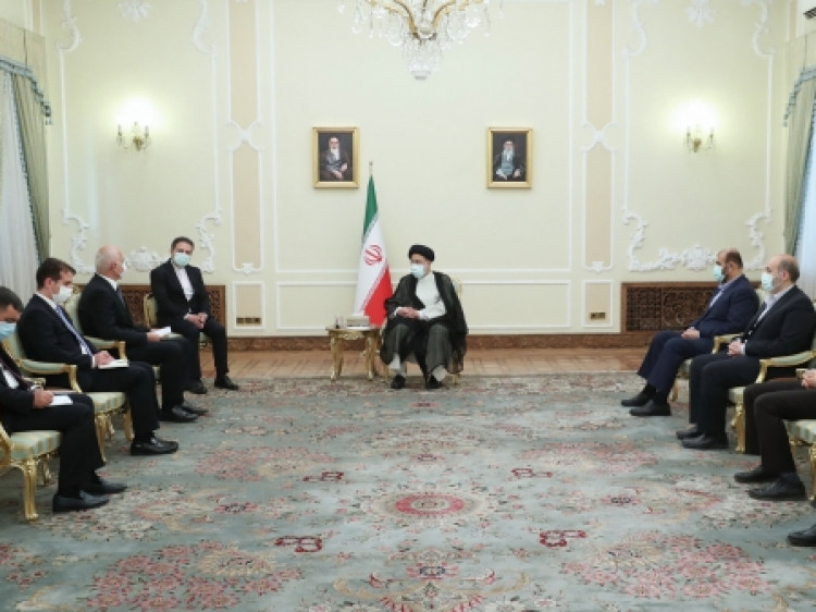 تصاویر دیدار معاون نخست وزیر آذربایجان با رئیس جمهور