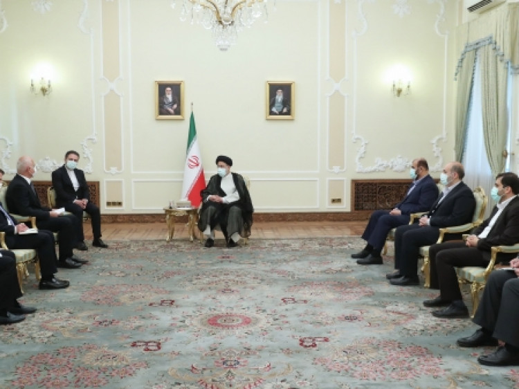 فیلم دیدار معاون نخست وزیر آذربایجان با رئیس جمهور