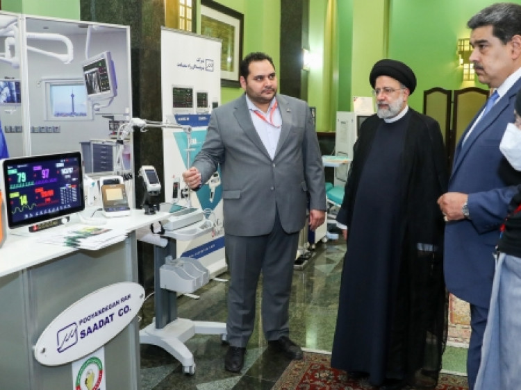 بازدید روسای جمهور ایران و ونزوئلا از نمایشگاه توانمندی‌ها و دستاوردهای دانش‌بنیان شرکت‌های ایرانی
