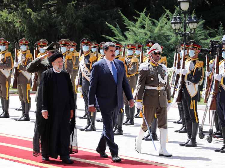 <|ویدئوکامنت | دوستان روزهای سخت؛ استقبال گرم از رئیس‌جمهور ونزوئلا در تهران|>