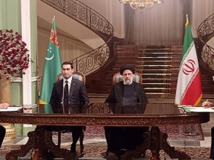 امضای ۹ یادداشت تفاهم و بیانیه مشترک بین ایران و ترکمنستان