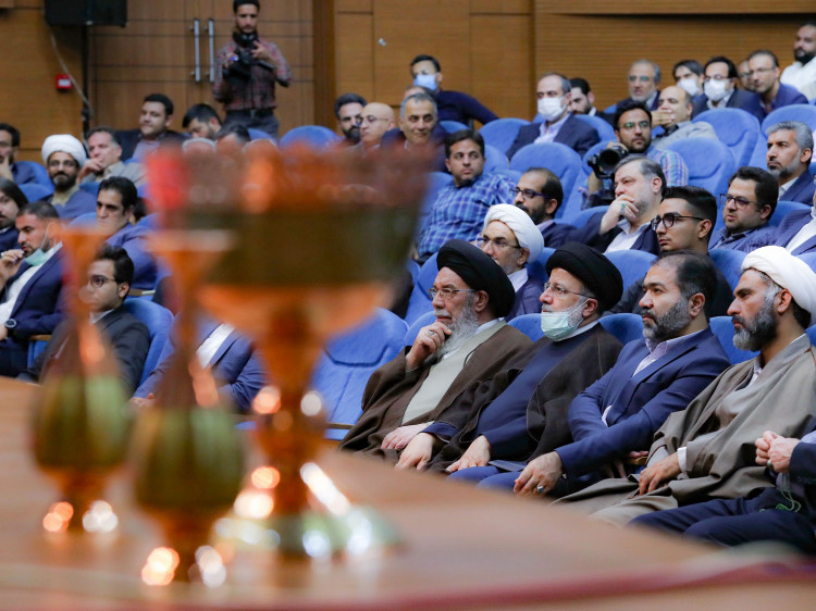تصاویر نشست با جمعی از نخبگان استان اصفهان