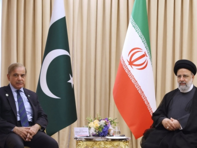 ایران برای گسترش روابط با پاکستان حد و مرزی قائل نیست