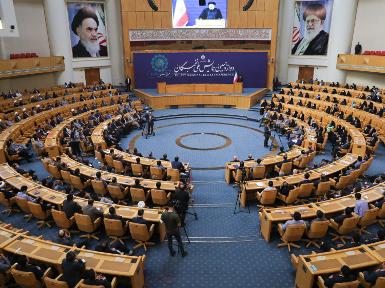 فیلم دوازدهمین همایش ملی نخبگان