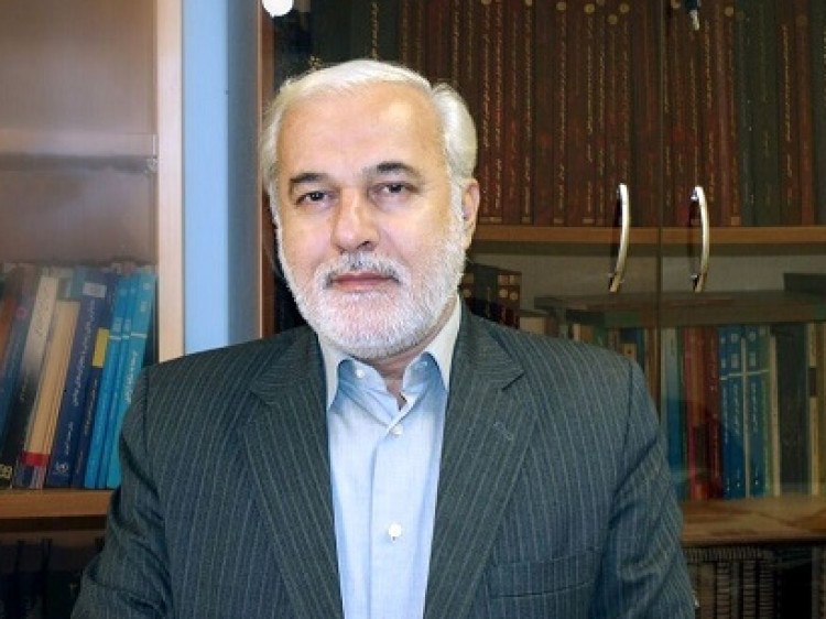 دکتر احمد مومنی‌راد به عنوان دبیر هیئت عالی گزینش کشور منصوب شد